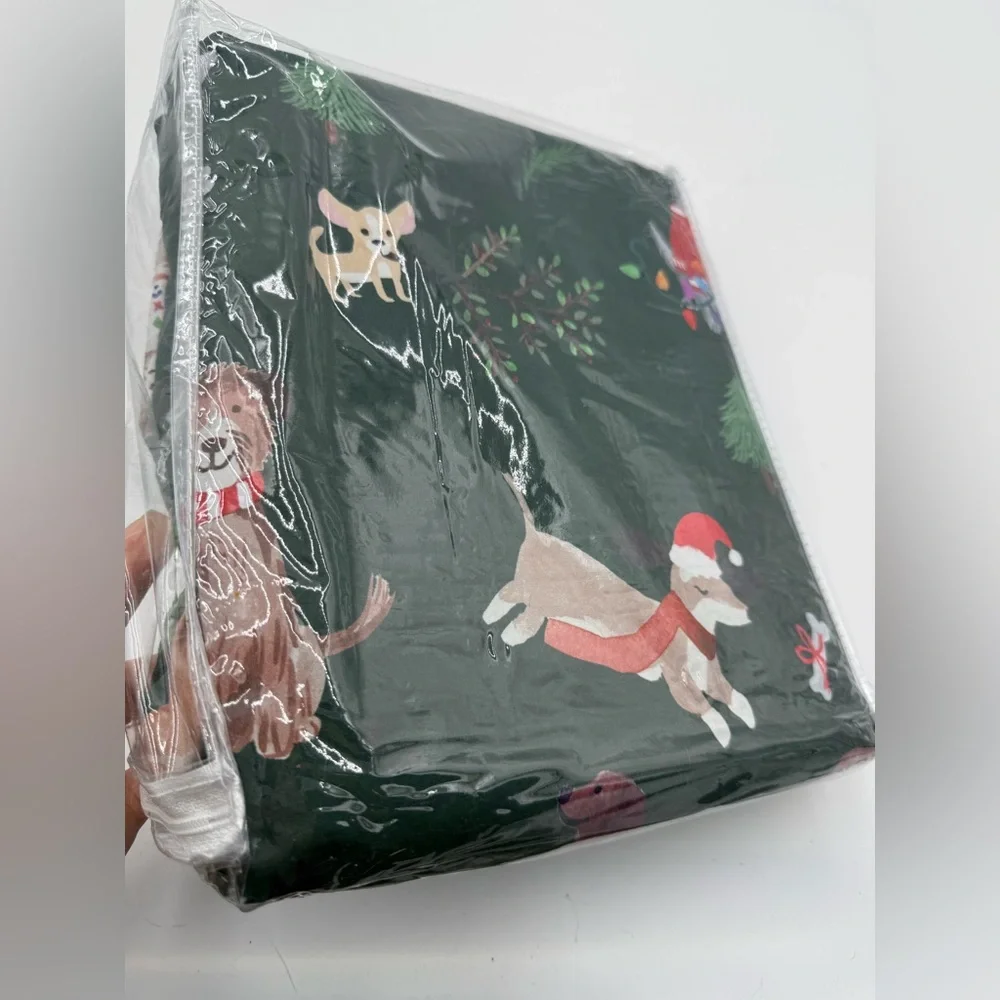 Pottery Barn Kids Christmas Dogs Organic Duvet Cover twin size